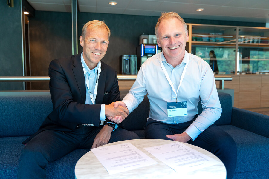 Driveklepp og Gurskevik kontraktsignering