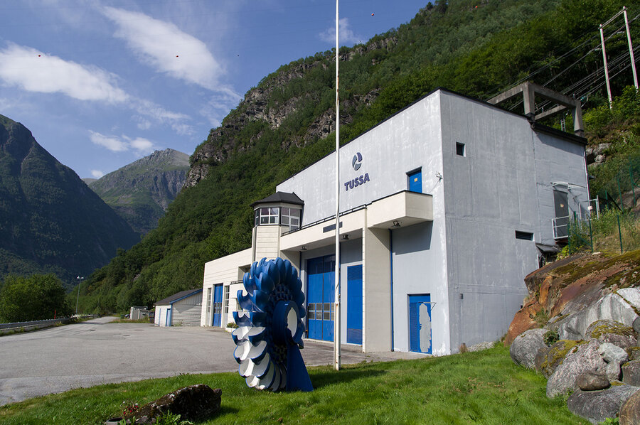 Tussa kraftverk mindre