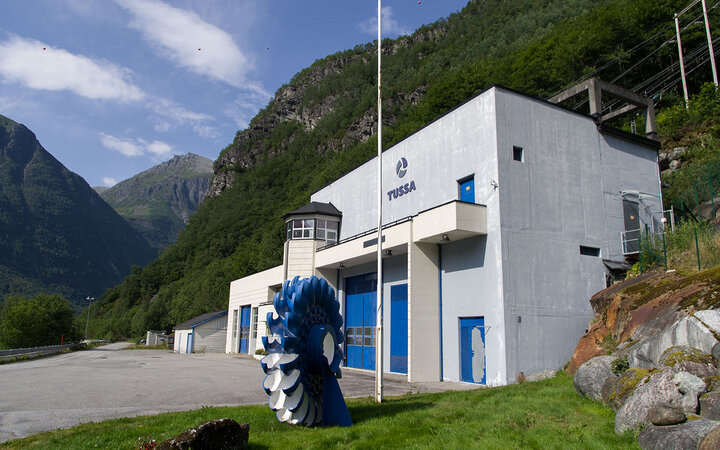 Tussa kraftverk mindre
