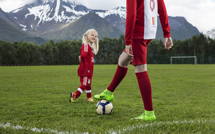 Tussa Fotball liggende