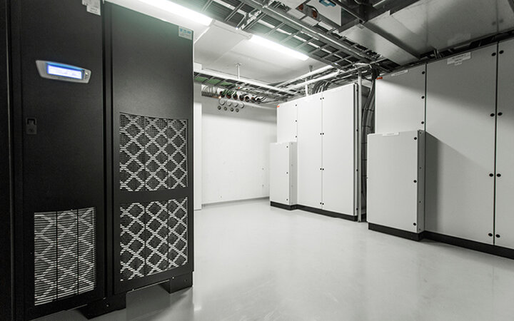 UPS-rom med fordelingsskap A-side + B-side