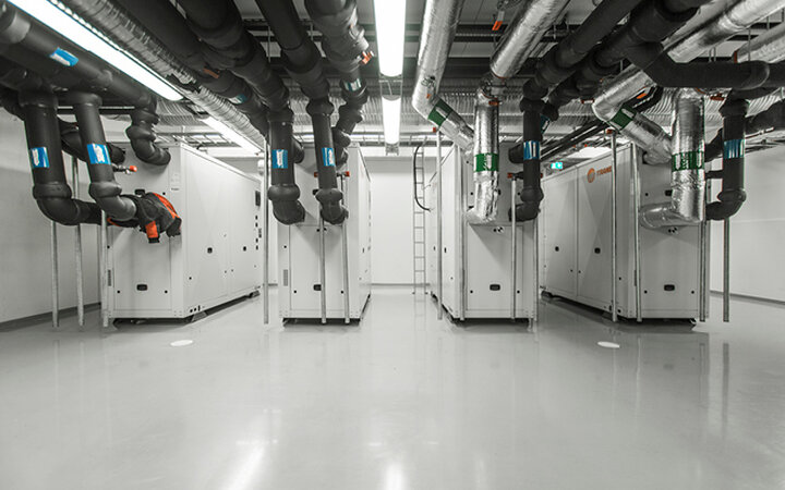 Dublerte kjøleanlegg A+B (isvatnmaskiner)