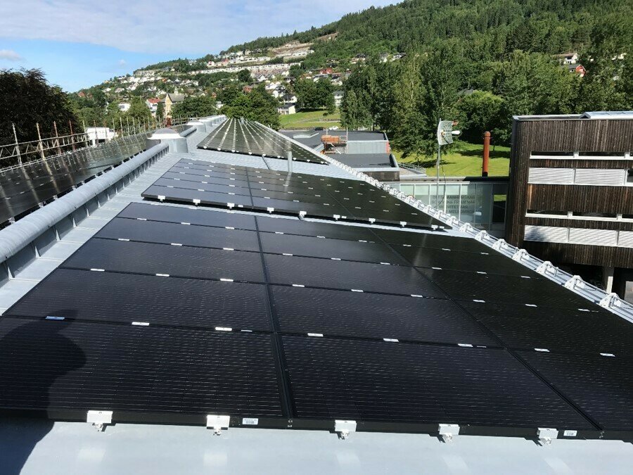 Solcelle høgskulen 2017 4